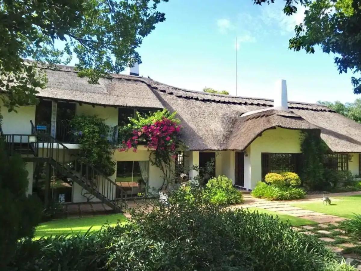 De Witt'E Guest House Bloemfontein Exterior foto